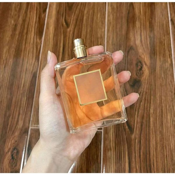 deodorant women perfume elegant lady perfumes edp female lasting and charming floral fragrance 100ml good smell delivery930666
deodorant women perfume elegant lady perfumes edp female lasting and charming floral fragrance 100ml good smell delivery930666