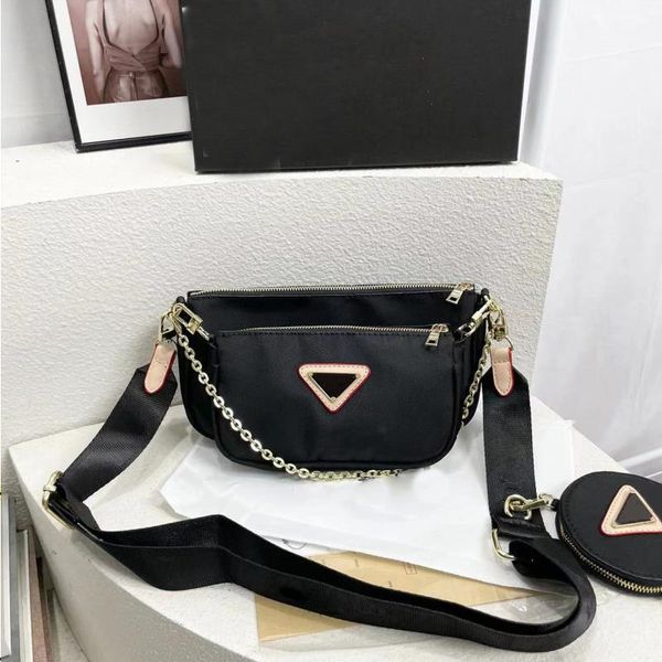designer bag luxury shoulder bag metal buckle bag women letter crossbody bags with small purse fashion bags ladies handbag very
designer bag luxury shoulder bag metal buckle bag women letter crossbody bags with small purse fashion bags ladies handbag very