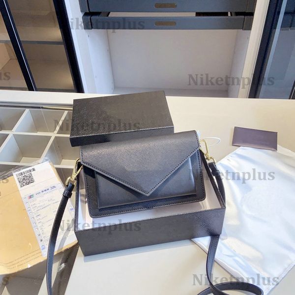 mini saffiano envelope handbag women designer tote bag monograms leather handle bag classica luxury crossbody ladies shoulder bag
mini saffiano envelope handbag women designer tote bag monograms leather handle bag classica luxury crossbody ladies shoulder bag