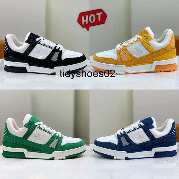 luxury designer casual shoes embossed trainer sneaker triple white pink sky blue abloh black green yellow denim low virgil mens sneakers wom
luxury designer casual shoes embossed trainer sneaker triple white pink sky blue abloh black green yellow denim low virgil mens sneakers wom