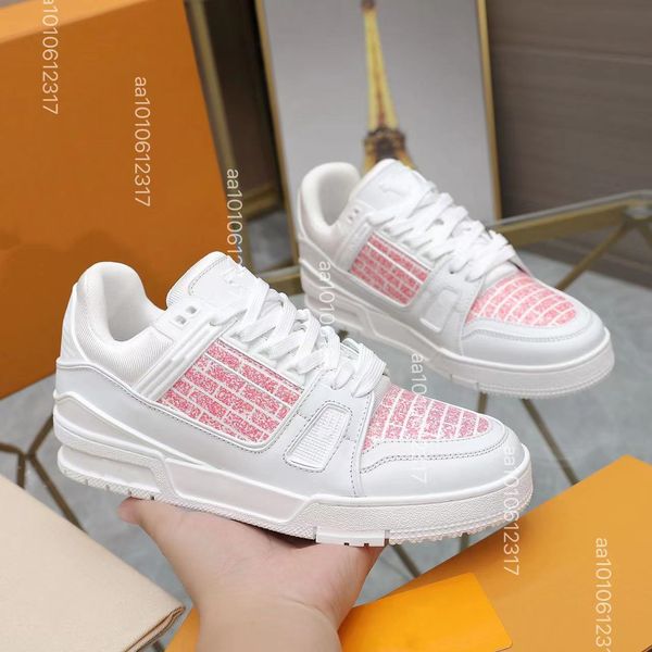 r sneakers classic men trainer casual shoes vintage platform trainers denim monograms shoes rubber canvas leather sneaker 35-46, Black
r sneakers classic men trainer casual shoes vintage platform trainers denim monograms shoes rubber canvas leather sneaker 35-46, Black