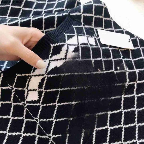 new channel scarfe pocket scarf autumn/winter knitted high grade scarf korean edition popular warm neck plaid scarf, Blue;gray
new channel scarfe pocket scarf autumn/winter knitted high grade scarf korean edition popular warm neck plaid scarf, Blue;gray