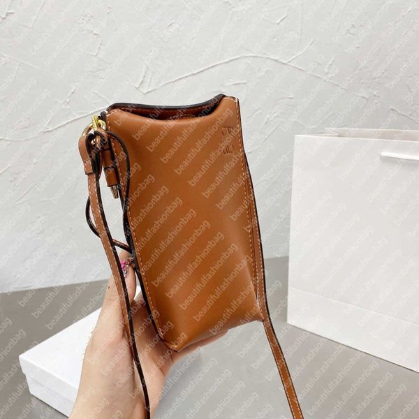 shoulder bags designer phone bag lowe crossbody handbag leather mini wallet stylish casual portable shoulder bag
shoulder bags designer phone bag lowe crossbody handbag leather mini wallet stylish casual portable shoulder bag