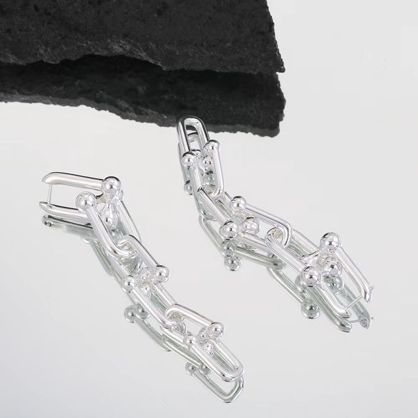 designer jewelry earrings fashion stainless steel u shape stud earring design chain link earrings for women man wedding party with box, Golden
designer jewelry earrings fashion stainless steel u shape stud earring design chain link earrings for women man wedding party with box, Golden