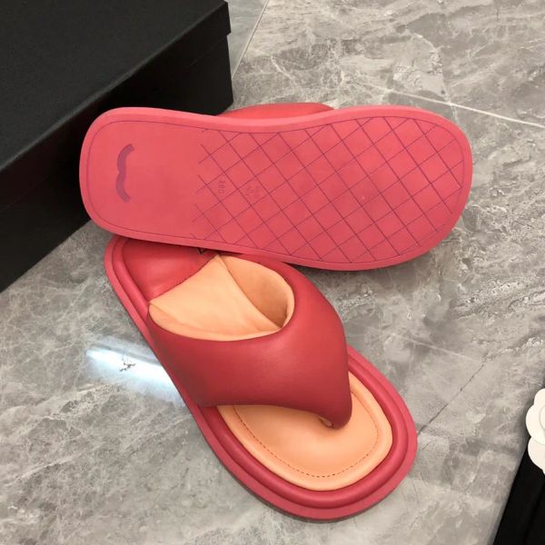 designer candy color slippers summer bread flip-flops sandal comfort slides luxury women sandal fashion flat bottom leisure beach slipper, Black
designer candy color slippers summer bread flip-flops sandal comfort slides luxury women sandal fashion flat bottom leisure beach slipper, Black
