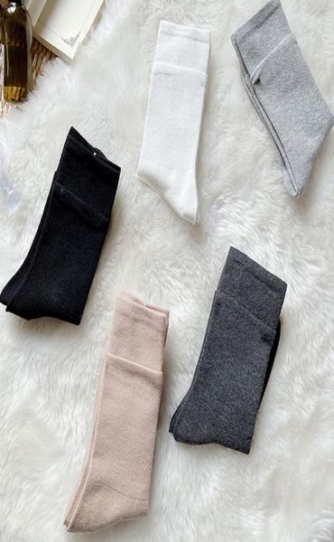 fashion designers womens socks luxe sports winter mesh b letter printed sock without box4697672, Black
fashion designers womens socks luxe sports winter mesh b letter printed sock without box4697672, Black