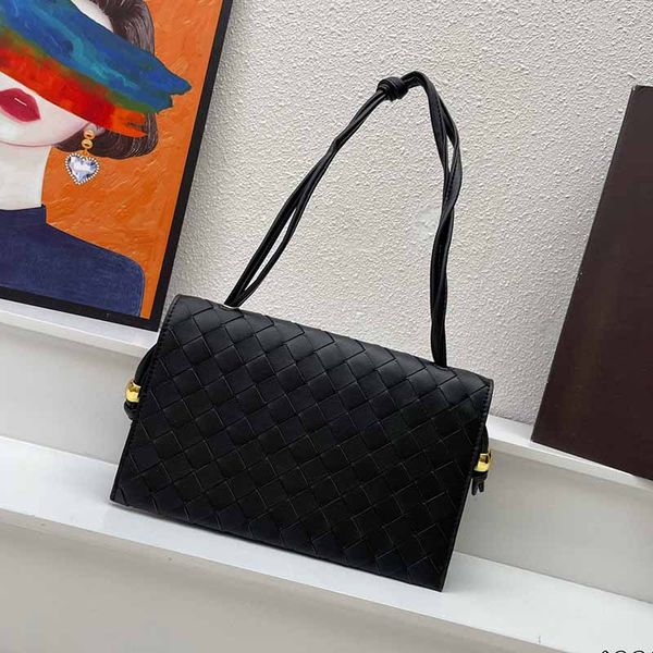 designer string clutch bag cowhide braid handbag luxury women's shoulder bag leather lady tote crossbody underarm package black wallet
designer string clutch bag cowhide braid handbag luxury women's shoulder bag leather lady tote crossbody underarm package black wallet
