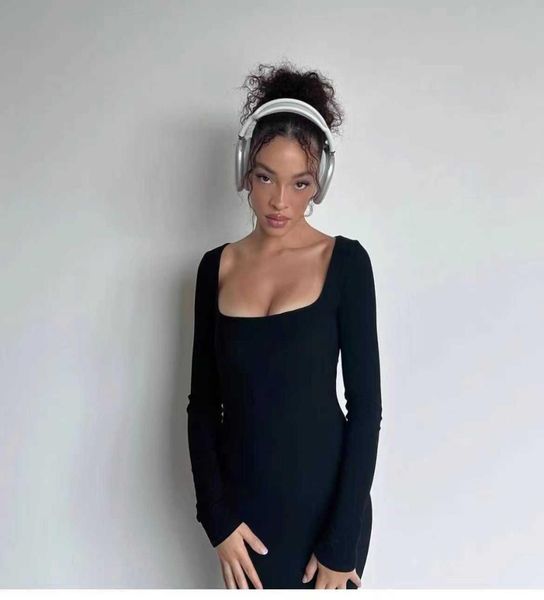 skims kardashian039s same flat long sleeved dress is slim and with a solid color buttock wrap dress9609293, Black;gray
skims kardashian039s same flat long sleeved dress is slim and with a solid color buttock wrap dress9609293, Black;gray