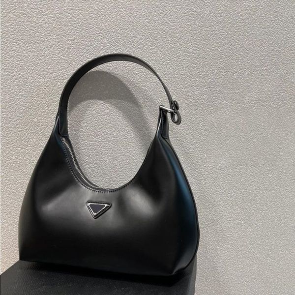 women cleo handbags designer shoulder bag underarm hobo bags classic versatile vintage half moon bag luxurys handbag lady tote bag
women cleo handbags designer shoulder bag underarm hobo bags classic versatile vintage half moon bag luxurys handbag lady tote bag