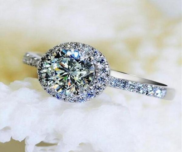 original shinning honorable luxury jewelry 925 sterling silver round cut 5a cubic zirconia cz diamond engagement band ring for woi7226637, Slivery;golden
original shinning honorable luxury jewelry 925 sterling silver round cut 5a cubic zirconia cz diamond engagement band ring for woi7226637, Slivery;golden