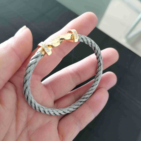 designer bracelet luxury freds bracelet with diamond ferred hand rope horseshoe buckle 18k style diamond inlaid silver size men's and w, Golden;silver
designer bracelet luxury freds bracelet with diamond ferred hand rope horseshoe buckle 18k style diamond inlaid silver size men's and w, Golden;silver