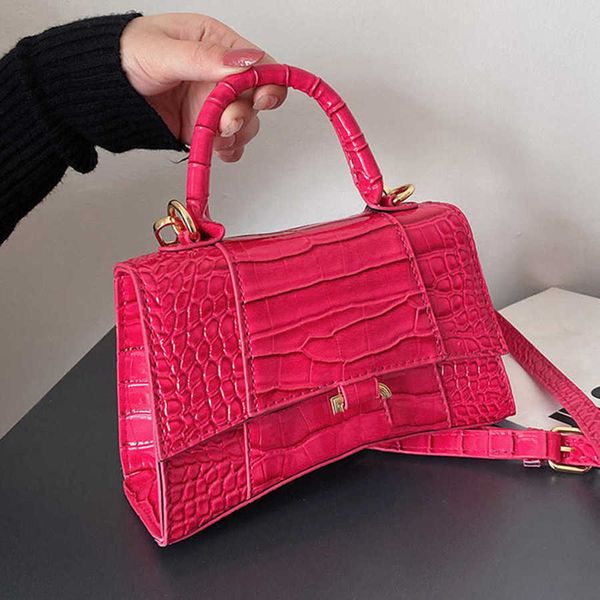 classic women's luxury hourglass bag female mini handbags letter b brand designer totes evening bags women man small square pack ladies
classic women's luxury hourglass bag female mini handbags letter b brand designer totes evening bags women man small square pack ladies
