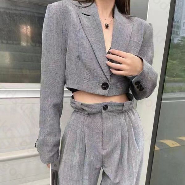 fashion women suit jacket pants high waist suit pants luxury long sleeved jacket designer brand coat trousers set, Gray
fashion women suit jacket pants high waist suit pants luxury long sleeved jacket designer brand coat trousers set, Gray