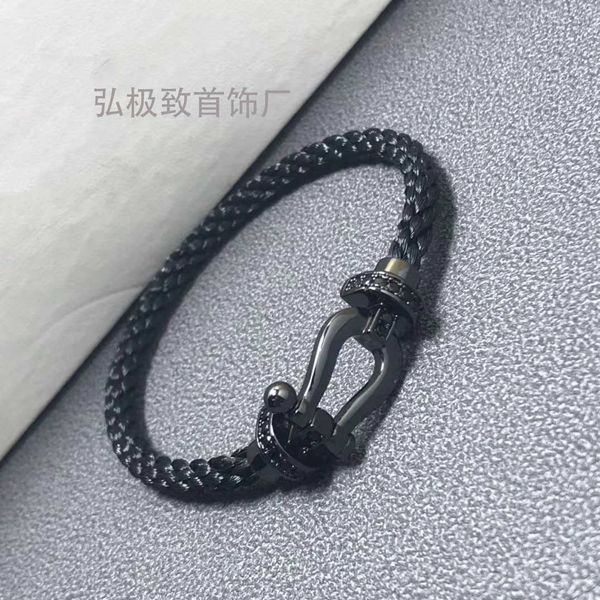 designer bracelet luxury freds freds's bracelet 18kforce10 rose colored gold horseshoe 8-point buckle full diamond men's and women, Golden;silver
designer bracelet luxury freds freds's bracelet 18kforce10 rose colored gold horseshoe 8-point buckle full diamond men's and women, Golden;silver