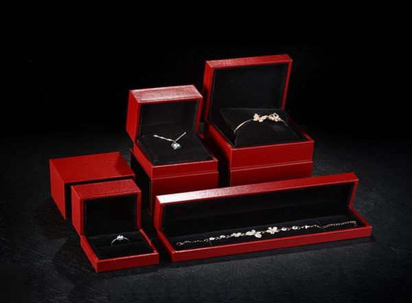 deluxe slide jewelry gift box pillow watch box red birthday jewellery ring pendant bangle bracelet packaging custom logo8183718, Black;white
deluxe slide jewelry gift box pillow watch box red birthday jewellery ring pendant bangle bracelet packaging custom logo8183718, Black;white