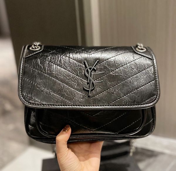 10a messenger bag designer bags women fashion shoulder bag gold silver chain bag leather handbags lady y type quilted lattice chains flap ha
10a messenger bag designer bags women fashion shoulder bag gold silver chain bag leather handbags lady y type quilted lattice chains flap ha