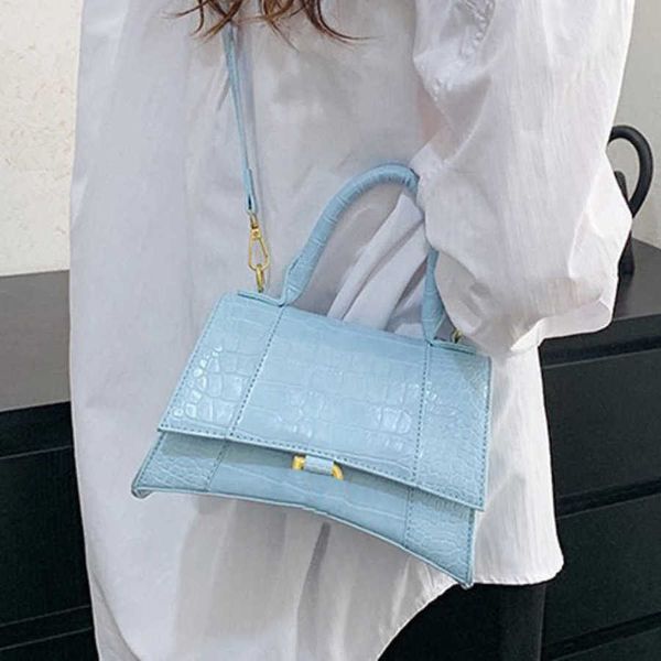 classic luxury women's hourglass bag female mini handbags letter b brand designer totes evening bags women man small square pack ladies
classic luxury women's hourglass bag female mini handbags letter b brand designer totes evening bags women man small square pack ladies
