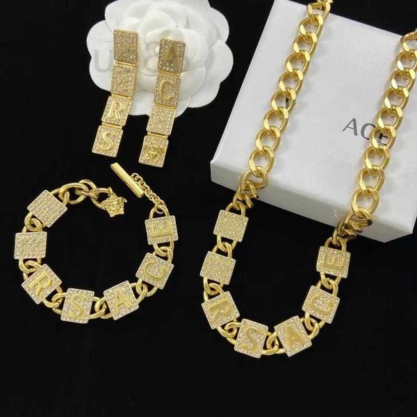 bracelet, earrings & necklace designer 2023 new beauty head letter personalized embedding rhinestone brass material trendy fashion chain set, Black
bracelet, earrings & necklace designer 2023 new beauty head letter personalized embedding rhinestone brass material trendy fashion chain set, Black