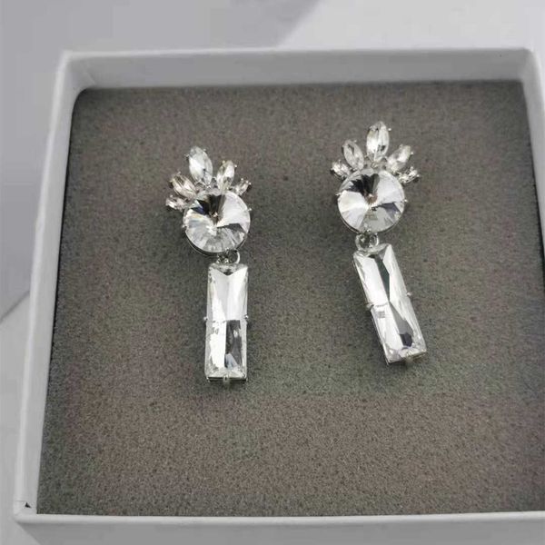 brand designer miumiu fashion earrings new imitation crystal crown women's diamonds elegant and atmosphere ins earrings rhinestone ears, Golden
brand designer miumiu fashion earrings new imitation crystal crown women's diamonds elegant and atmosphere ins earrings rhinestone ears, Golden