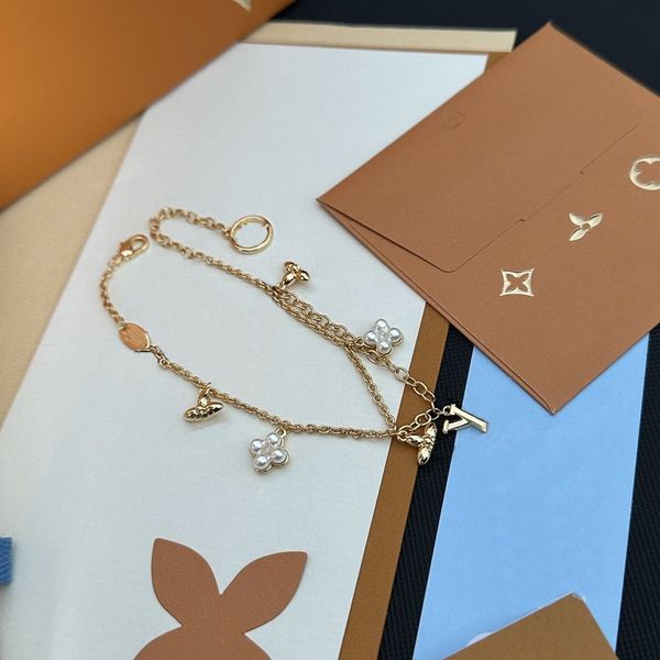 fashion style bracelets women bangle wristband cuff chain designer letter jewelry 18k gold plated stainless steel wedding lovers gift bracel, Black
fashion style bracelets women bangle wristband cuff chain designer letter jewelry 18k gold plated stainless steel wedding lovers gift bracel, Black