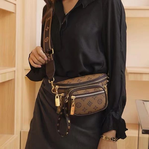 famous fashion designer high end waistpack 2023 popular leather zipper women's one shoulder crossbody bag small bag retro multi compart
famous fashion designer high end waistpack 2023 popular leather zipper women's one shoulder crossbody bag small bag retro multi compart