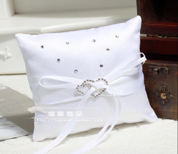 ribbon white rhinestone crystal hear style ring pillows romantic wedding bridal and groom pillows for ring9884460
ribbon white rhinestone crystal hear style ring pillows romantic wedding bridal and groom pillows for ring9884460