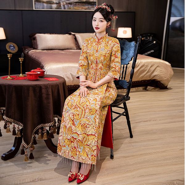 china trend bride phoenix gown robe toast cheongsam slim fit garment red chinese style wedding ceremony vintage skirt suit
china trend bride phoenix gown robe toast cheongsam slim fit garment red chinese style wedding ceremony vintage skirt suit