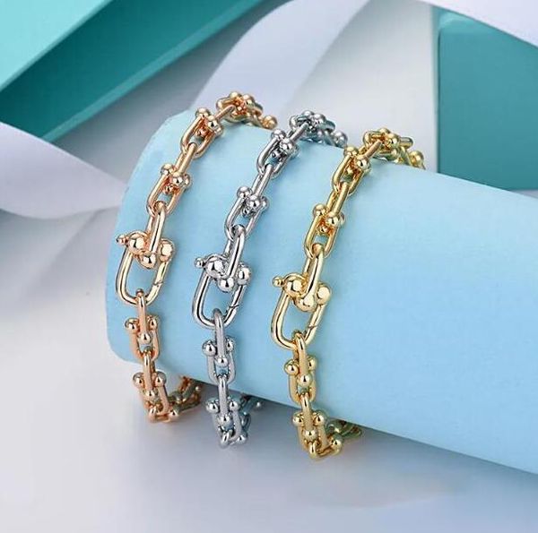 designer u-shaped bracelet gold silver rose-gold horseshoe bracelet copper charm lock chain metal texture gifts with box packaging, Black
designer u-shaped bracelet gold silver rose-gold horseshoe bracelet copper charm lock chain metal texture gifts with box packaging, Black