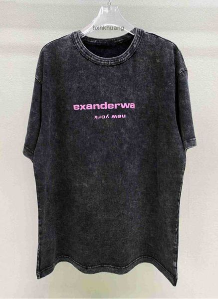 correct version of aw trendy brand washed old foam printed round neck t-shirt for men wang women loose fitting casual versatile short sleeve, White;black
correct version of aw trendy brand washed old foam printed round neck t-shirt for men wang women loose fitting casual versatile short sleeve, White;black