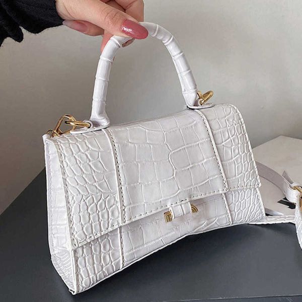 women's luxury fashion hourglass bag female mini handbags letter bb brand designer totes evening bags women man casual backpack small s
women's luxury fashion hourglass bag female mini handbags letter bb brand designer totes evening bags women man casual backpack small s