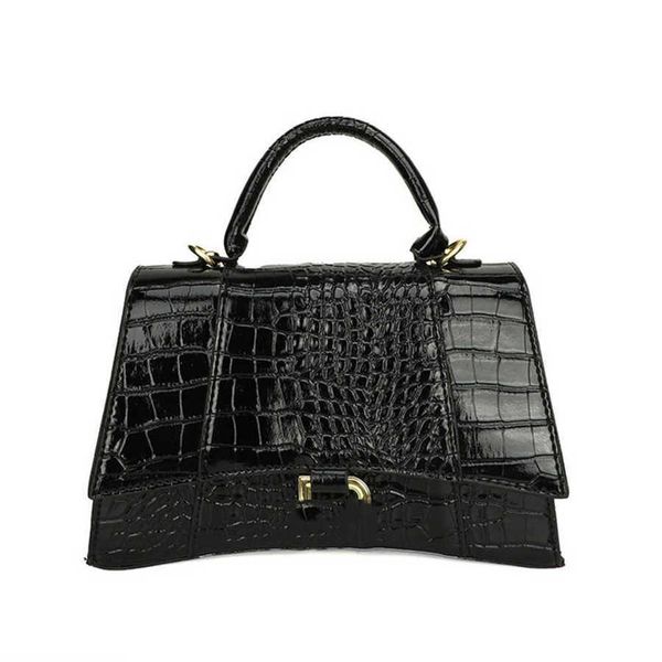 fashion women's luxury hourglass bag female mini handbags letter b brand designer totes evening bags women man small square pack ladies
fashion women's luxury hourglass bag female mini handbags letter b brand designer totes evening bags women man small square pack ladies