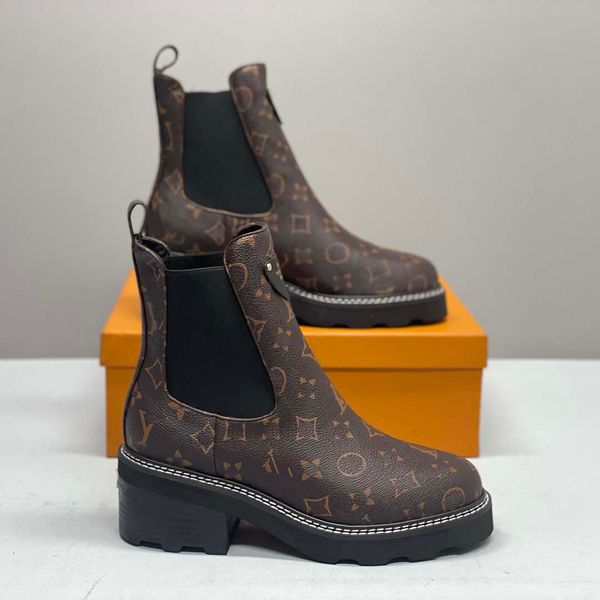 luxury designer classic ankle boots christmas christmas present shorts martin christmas pattern flat bottom autumn/winter women's boots, Black
luxury designer classic ankle boots christmas christmas present shorts martin christmas pattern flat bottom autumn/winter women's boots, Black