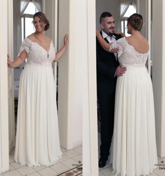 2022 modest off the shoulder lace wedding dresses plus size boho beach style v neck chiffon short sleeves lace bridal gowns 9316256, White
2022 modest off the shoulder lace wedding dresses plus size boho beach style v neck chiffon short sleeves lace bridal gowns 9316256, White