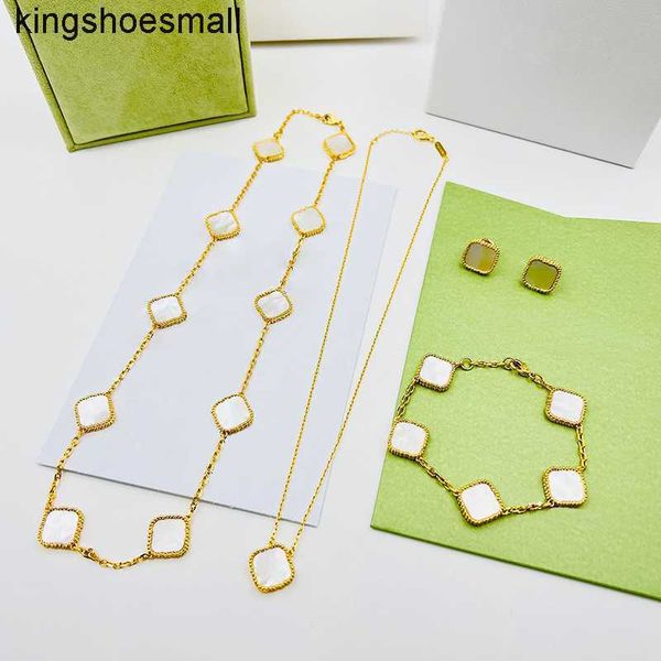 cute romantic van clover necklace for women pendant necklaces designer jewelry earring bracelet 18k gold plated stainless steel mother-of-pe, Silver
cute romantic van clover necklace for women pendant necklaces designer jewelry earring bracelet 18k gold plated stainless steel mother-of-pe, Silver