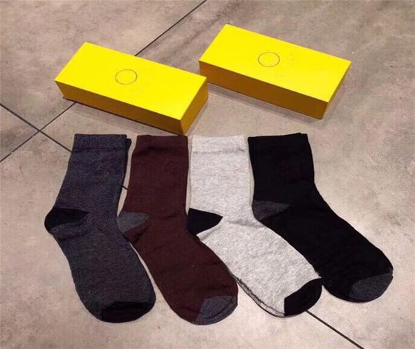 classic letter socks with box fashion socks breathable sports socks cotton sock hip hop skateboard sock for gifts2546315, Black
classic letter socks with box fashion socks breathable sports socks cotton sock hip hop skateboard sock for gifts2546315, Black