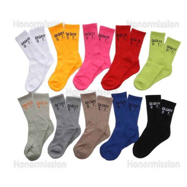 designer luxury galleryse deptes socks fashion mens and womens casual cotton breathable 5 pairs sock with box, Black
designer luxury galleryse deptes socks fashion mens and womens casual cotton breathable 5 pairs sock with box, Black