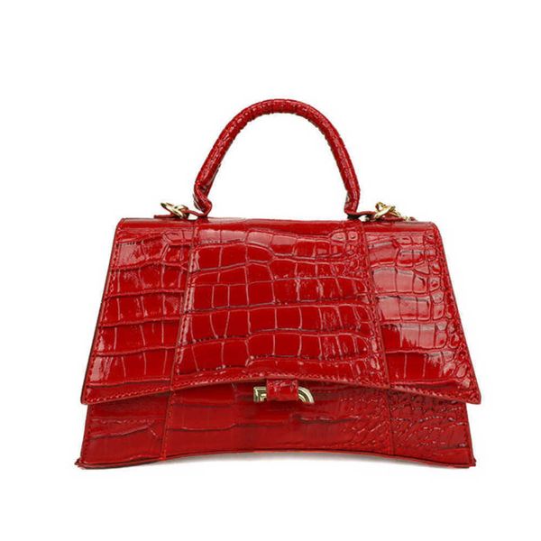 luxury women's hourglass classic bag female mini handbags brand designer totes evening bags women man small square pack ladies handbag
luxury women's hourglass classic bag female mini handbags brand designer totes evening bags women man small square pack ladies handbag
