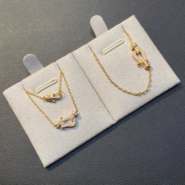 designer bracelet luxury v gold freds horseshoe full diamond necklace for men and women 18k rose gold lock bone chain, Golden;silver
designer bracelet luxury v gold freds horseshoe full diamond necklace for men and women 18k rose gold lock bone chain, Golden;silver