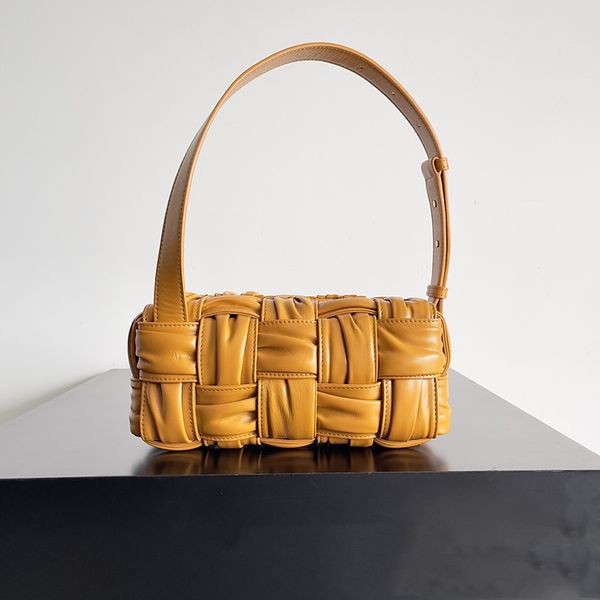 luxury women brick cassette shoulder bags leather knitting personal designer handbag soft calfskin black brown zipper purse with box
luxury women brick cassette shoulder bags leather knitting personal designer handbag soft calfskin black brown zipper purse with box