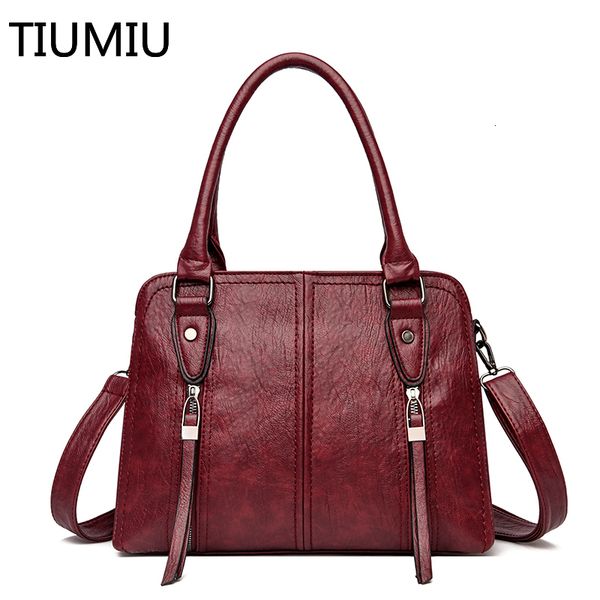 evening bags retro fashion leather womens handbags large capacity messenger ladies casual simple 230817
evening bags retro fashion leather womens handbags large capacity messenger ladies casual simple 230817