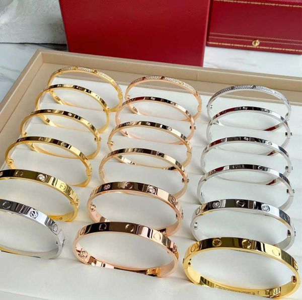 designer bracelet titanium steel luxury men's and women's 18k rose gold fashion popular do not fade color trend stainless accessor, Black
designer bracelet titanium steel luxury men's and women's 18k rose gold fashion popular do not fade color trend stainless accessor, Black