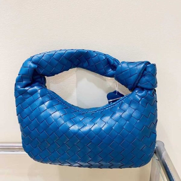 designer bags for ladies totes women bot bags vent jodie woven knotted mini cloud bag 2023 handheld underarm leather hand wrist purse jodies
designer bags for ladies totes women bot bags vent jodie woven knotted mini cloud bag 2023 handheld underarm leather hand wrist purse jodies
