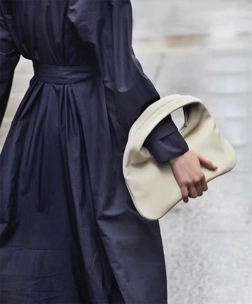 evening bags tr woman everyday black texture cowhide brand t r medium size single shoulder bag 230817
evening bags tr woman everyday black texture cowhide brand t r medium size single shoulder bag 230817