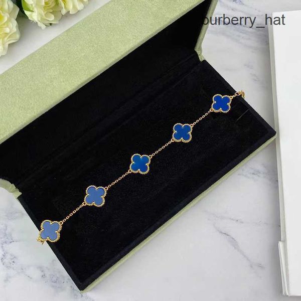 bracelets designer van clover bracelet designer charm bracelets for women 18k gold white red blue mother of pearl link 4 leaf 5 flowers love, Golden;silver
bracelets designer van clover bracelet designer charm bracelets for women 18k gold white red blue mother of pearl link 4 leaf 5 flowers love, Golden;silver
