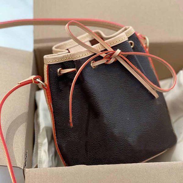 designer bag bucket bag women's handbag crossbody bag leather tote purse mini letter full drill shoulder bag over the shoulder bags sid
designer bag bucket bag women's handbag crossbody bag leather tote purse mini letter full drill shoulder bag over the shoulder bags sid