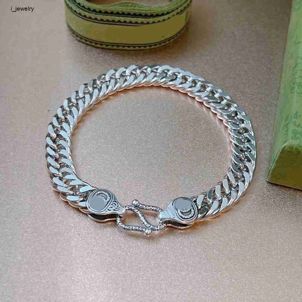 women designer bracelets shiny silver jewelry logo embossing design chain bracelet #including box new arrival, Black
women designer bracelets shiny silver jewelry logo embossing design chain bracelet #including box new arrival, Black