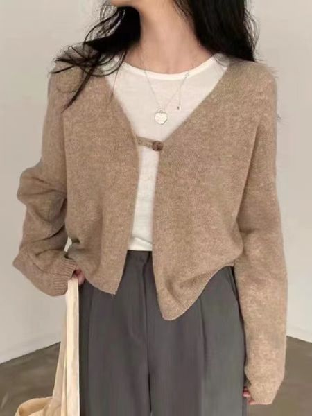 womens knits tees fashion women sweaters autumn winter solid loose knitwears cardigan gentle cropped coats versatile long sleeve 230818, White
womens knits tees fashion women sweaters autumn winter solid loose knitwears cardigan gentle cropped coats versatile long sleeve 230818, White