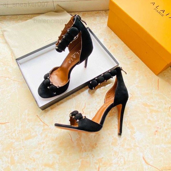 bombe ankle alaia bracelet sandals italy ankle strap back zipper studs fashion alaia shoes 105mm .5cm ankle-wrap high heels size 35-42 klc, Black
bombe ankle alaia bracelet sandals italy ankle strap back zipper studs fashion alaia shoes 105mm .5cm ankle-wrap high heels size 35-42 klc, Black