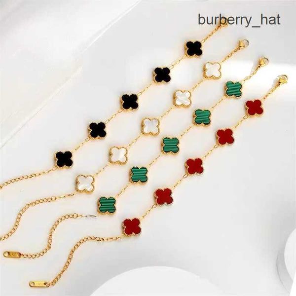 designer jewelry women van clover bracelet fashion mens bracelet vintage bracelets clover leaf necklace luxury design wedding jewelry chirst, Golden;silver
designer jewelry women van clover bracelet fashion mens bracelet vintage bracelets clover leaf necklace luxury design wedding jewelry chirst, Golden;silver