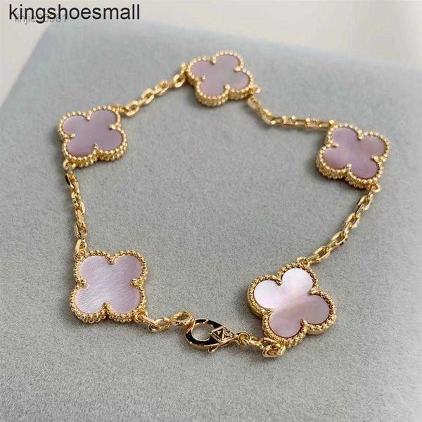 2023 luxury clover designer bracelet mother of pearl 18k gold brand love bangle charm bracelets shining crystal jewelry for wom2914, Golden;silver
2023 luxury clover designer bracelet mother of pearl 18k gold brand love bangle charm bracelets shining crystal jewelry for wom2914, Golden;silver